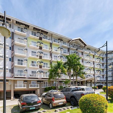 Amani 133,3 Minutes To Airport,With Gym & Pool,Fast Wi-Fi, Free Netflix Apartment Lapu-Lapu City Bagian luar foto